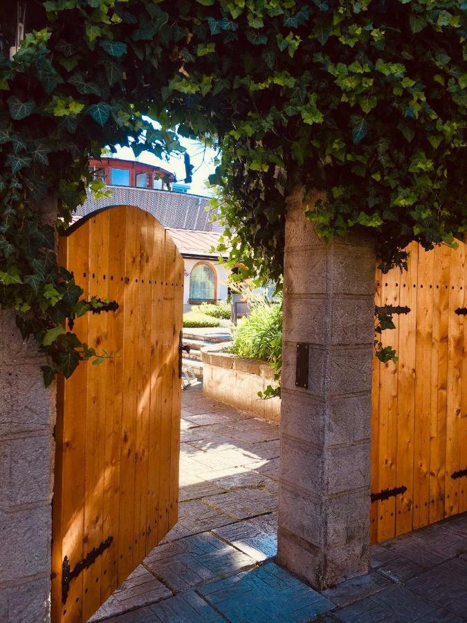 Pension Verona Nový Bor Exteriör bild
